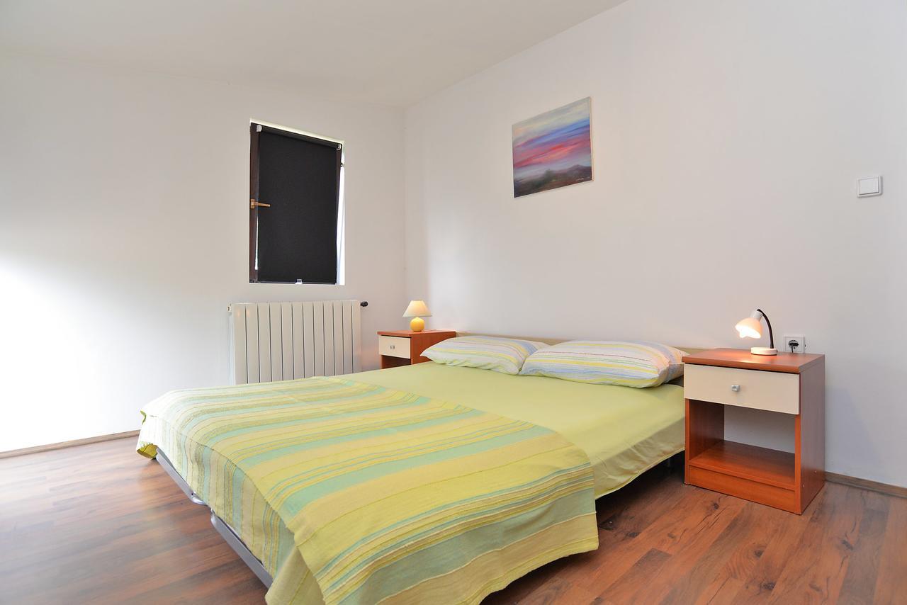 Apartments Dragica 929 Fazana Ngoại thất bức ảnh